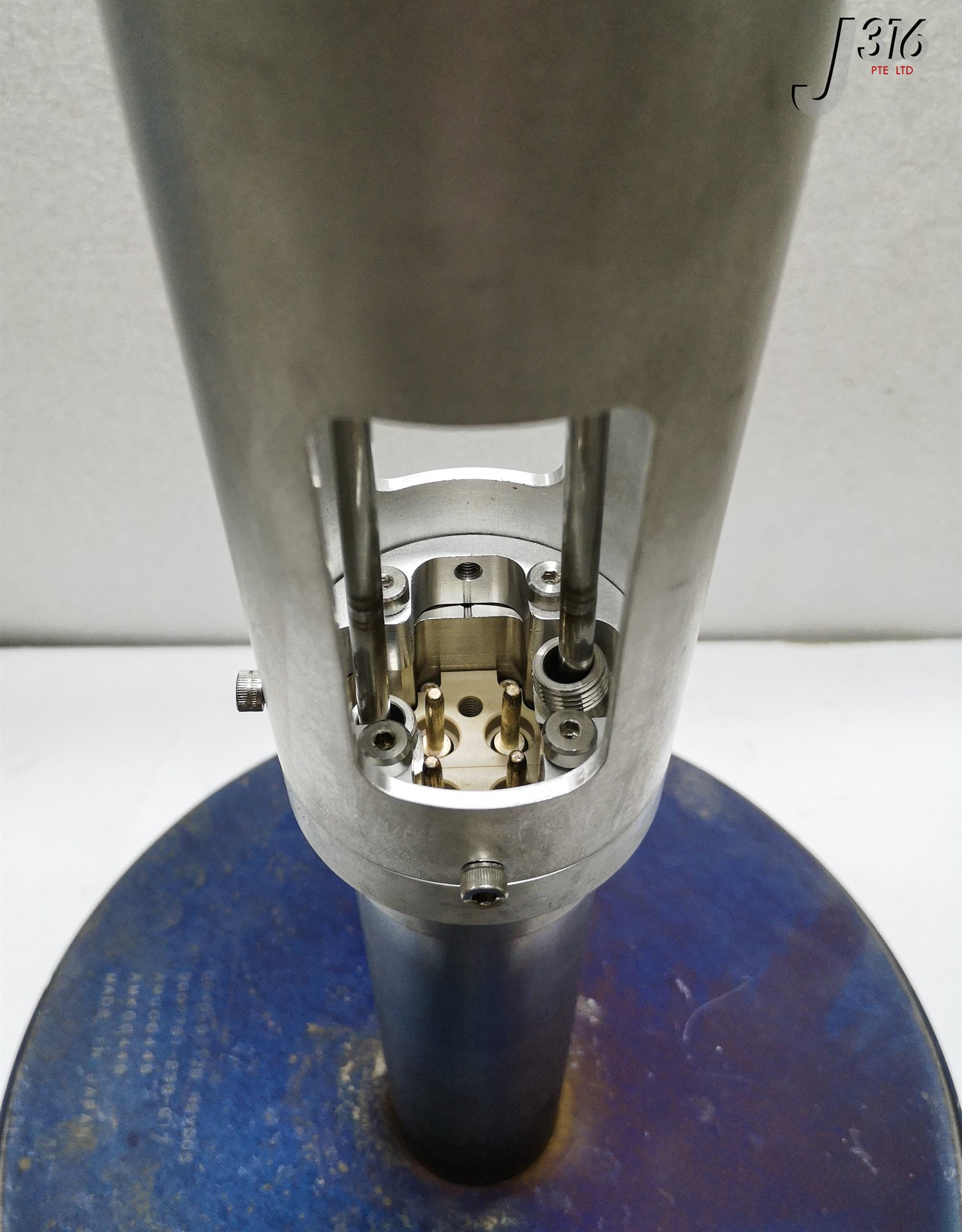 3201 APPLIED MATERIALS 300MM MCA E-CHUCK TXZ HEATER W/ AMAT 0020